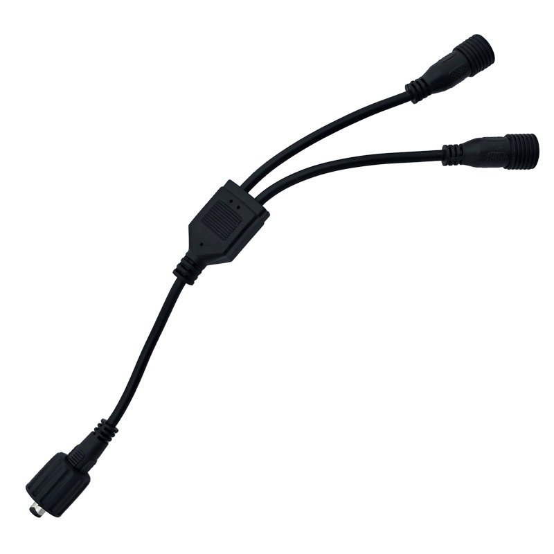 Splitter cable for Tank Series Solar Panels